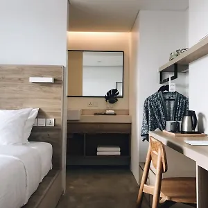 Lloyd's Bali Endonezya