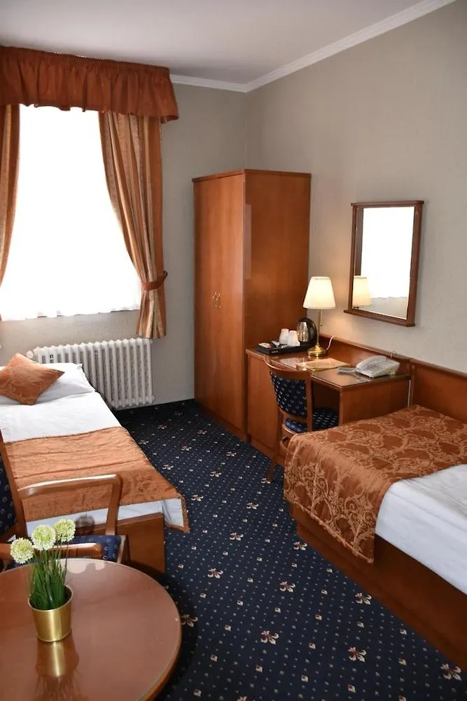 Arbes Hotel Prague 3*,